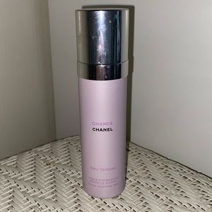 Chanel Eau Tendre Sheer Moisture Mist
